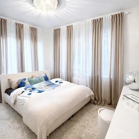 Hill Apartman